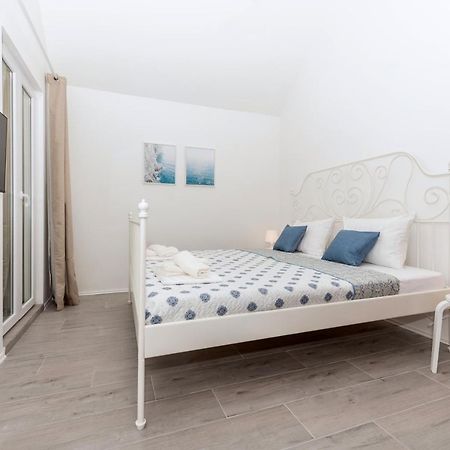 Vista Mare Apartment - 3 Bedroom, Sea View Makarska Dış mekan fotoğraf