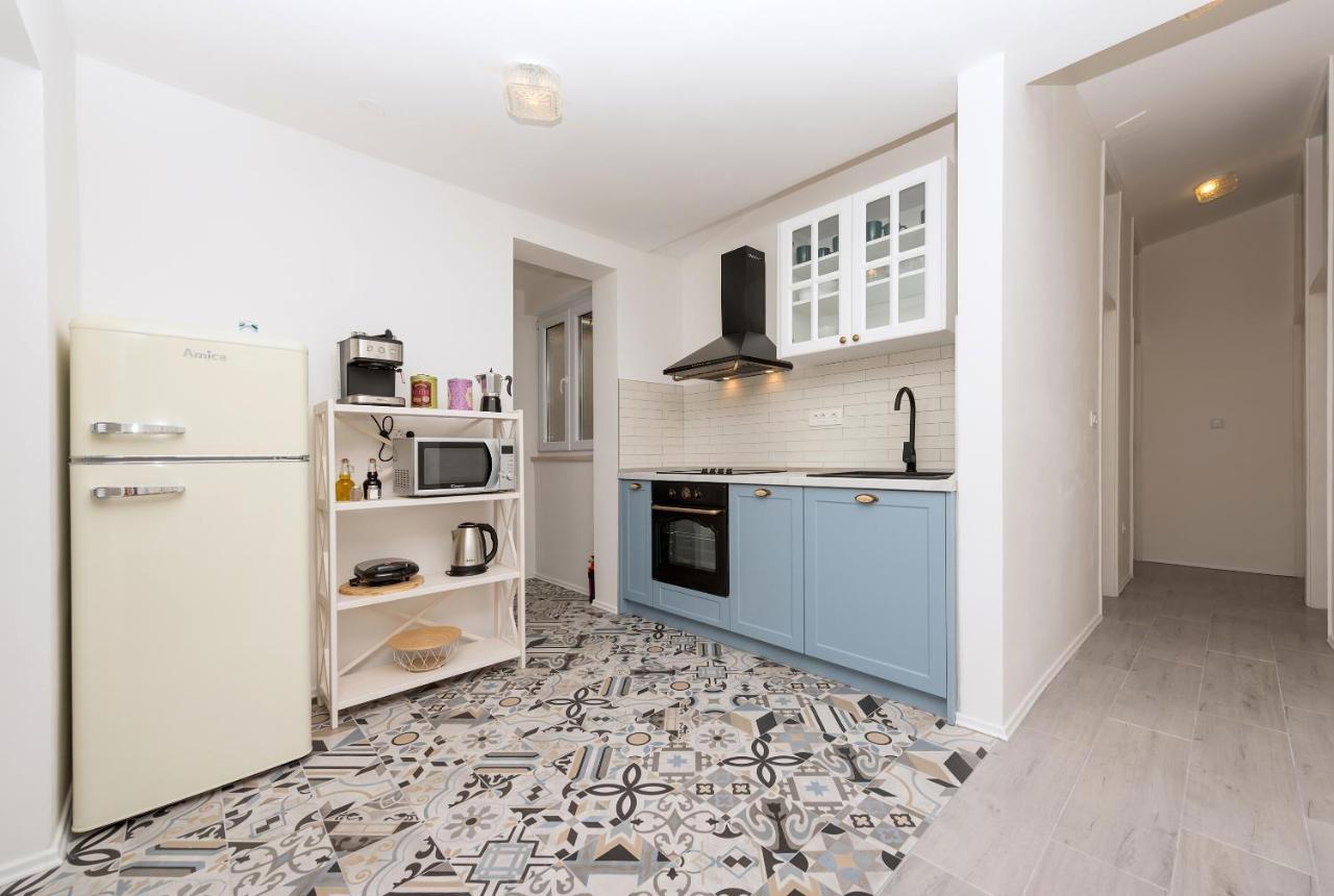 Vista Mare Apartment - 3 Bedroom, Sea View Makarska Dış mekan fotoğraf
