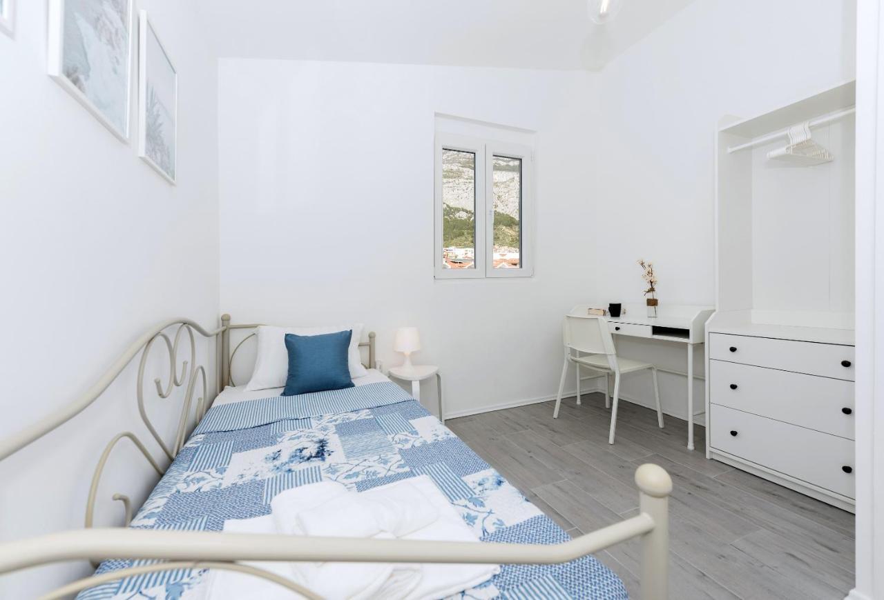 Vista Mare Apartment - 3 Bedroom, Sea View Makarska Dış mekan fotoğraf
